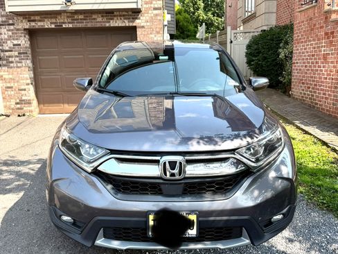 Used 2019 Honda CR-V EX image 1
