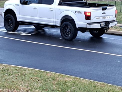 Used 2019 Ford F150 XLT w/ Equipment Group 302A Luxury image 19