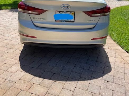 Used 2017 Hyundai Elantra Limited w/ Limited Ultimate Package 05 image 6