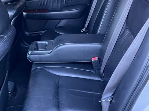 Used 2002 Acura RL image 19