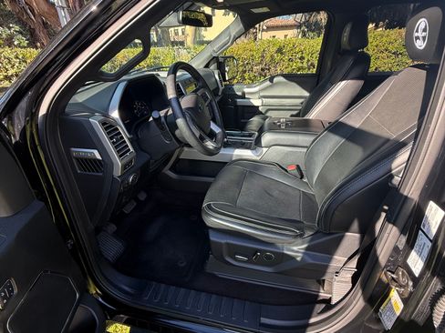 Used 2016 Ford F150 Lariat w/ Equipment Group 502A Luxury image 13