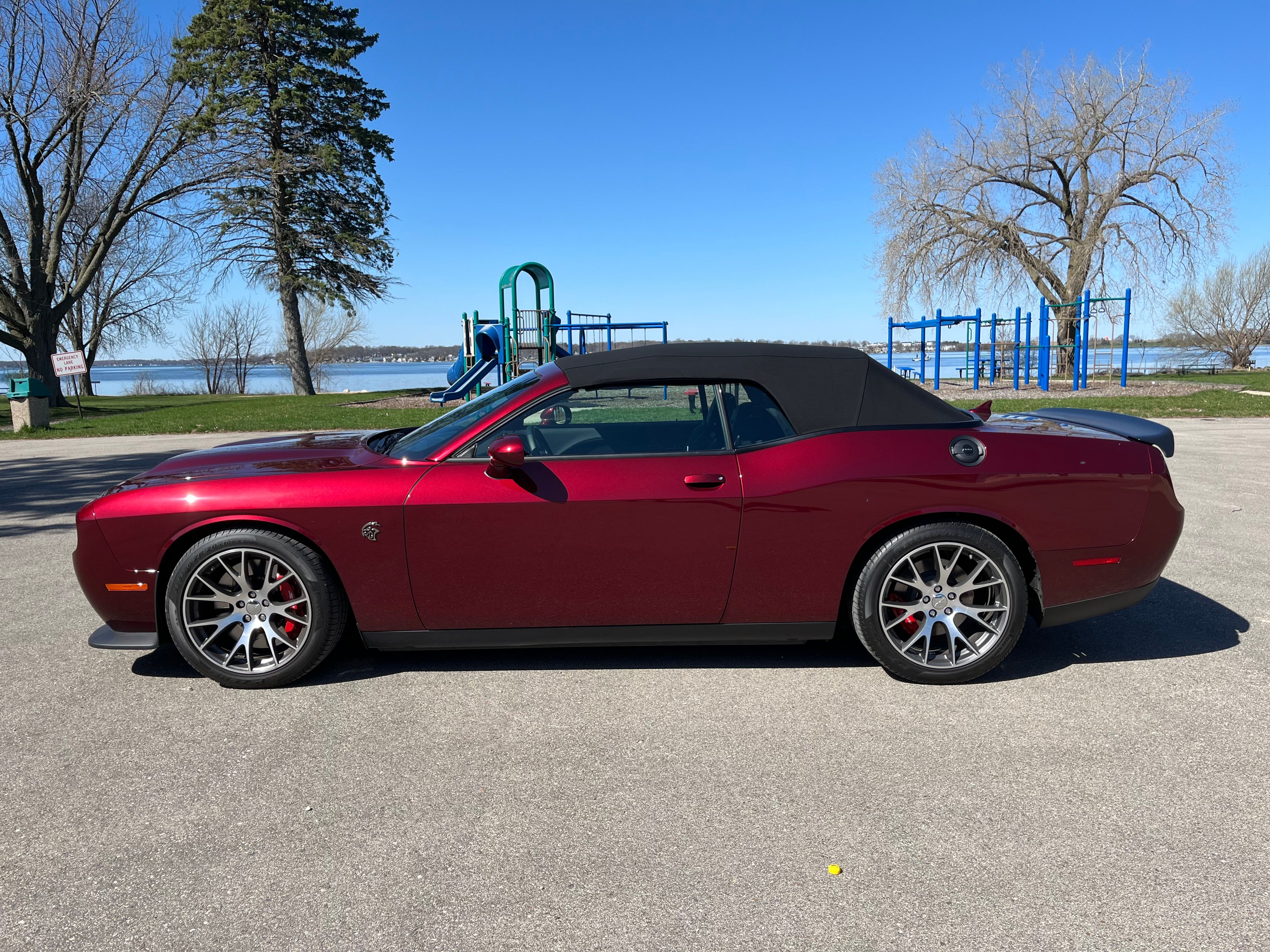 Used 2022 Dodge Challenger SRT Hellcat Redeye RWD image 2