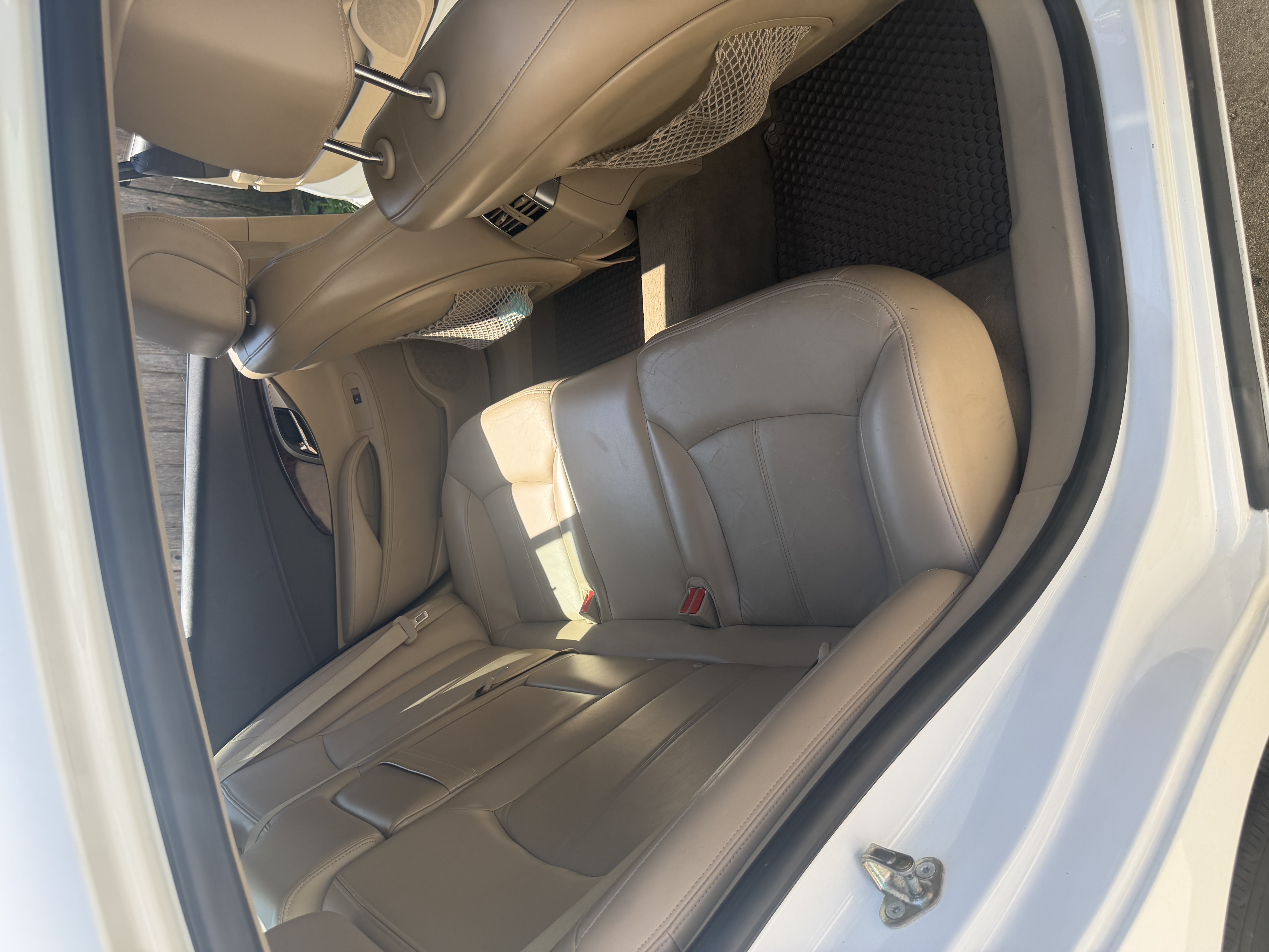 Used 2010 Buick LaCrosse CXL FWD image 8