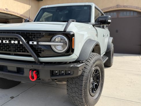 Used 2021 Ford Bronco Wildtrak image 8