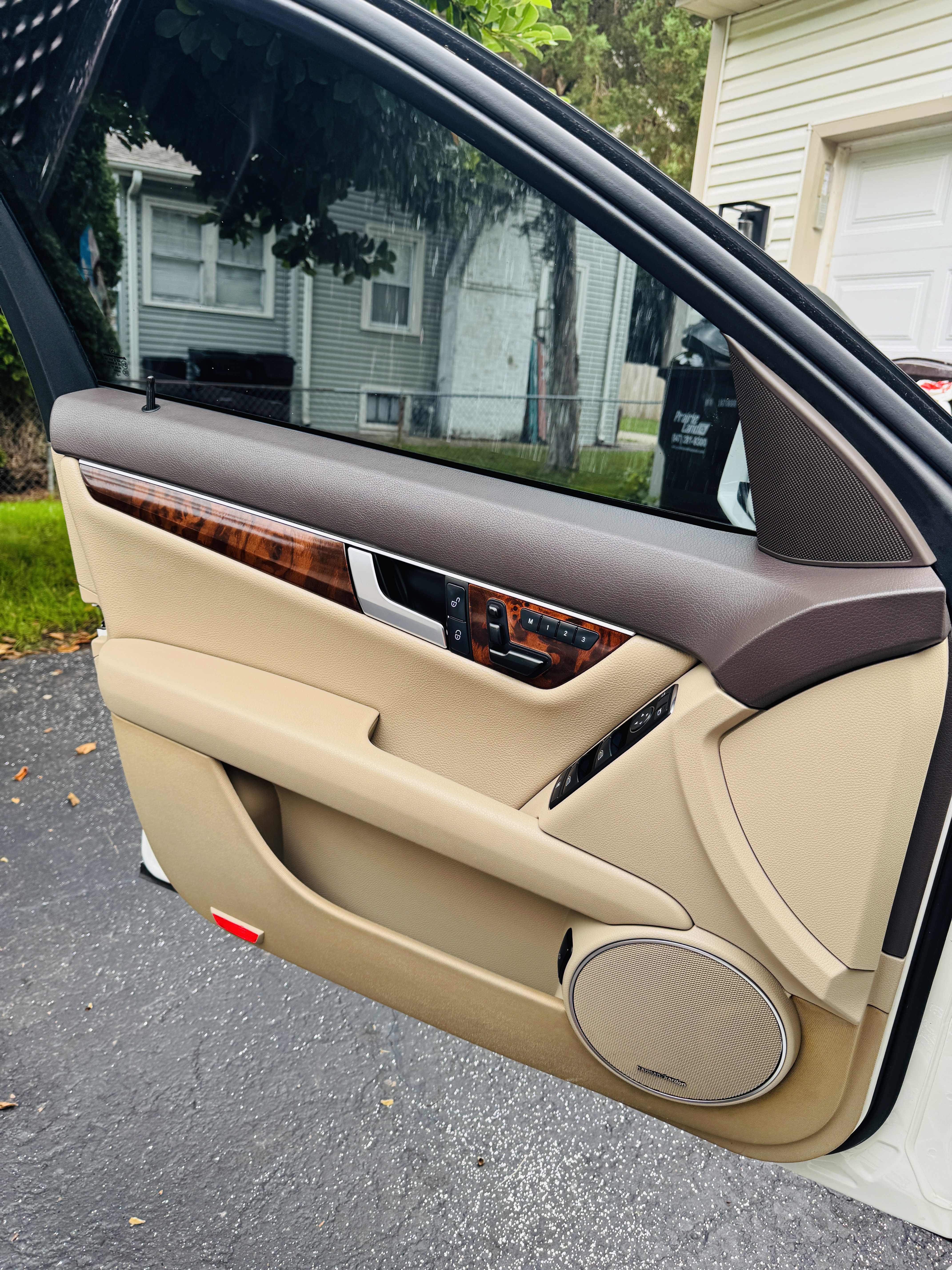 Used 2012 Mercedes-Benz C 300 4MATIC Sedan image 20