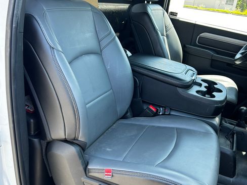 Used 2023 RAM 5500 Tradesman image 13