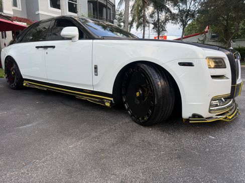 Used 2013 Rolls-Royce Ghost image 6