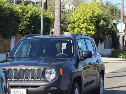 Used 2018 Jeep Renegade Latitude w/ Safety & Security Group