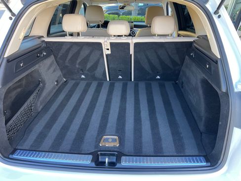 Used 2016 Mercedes-Benz GLC 300 300 Sport Utility 4D image 23