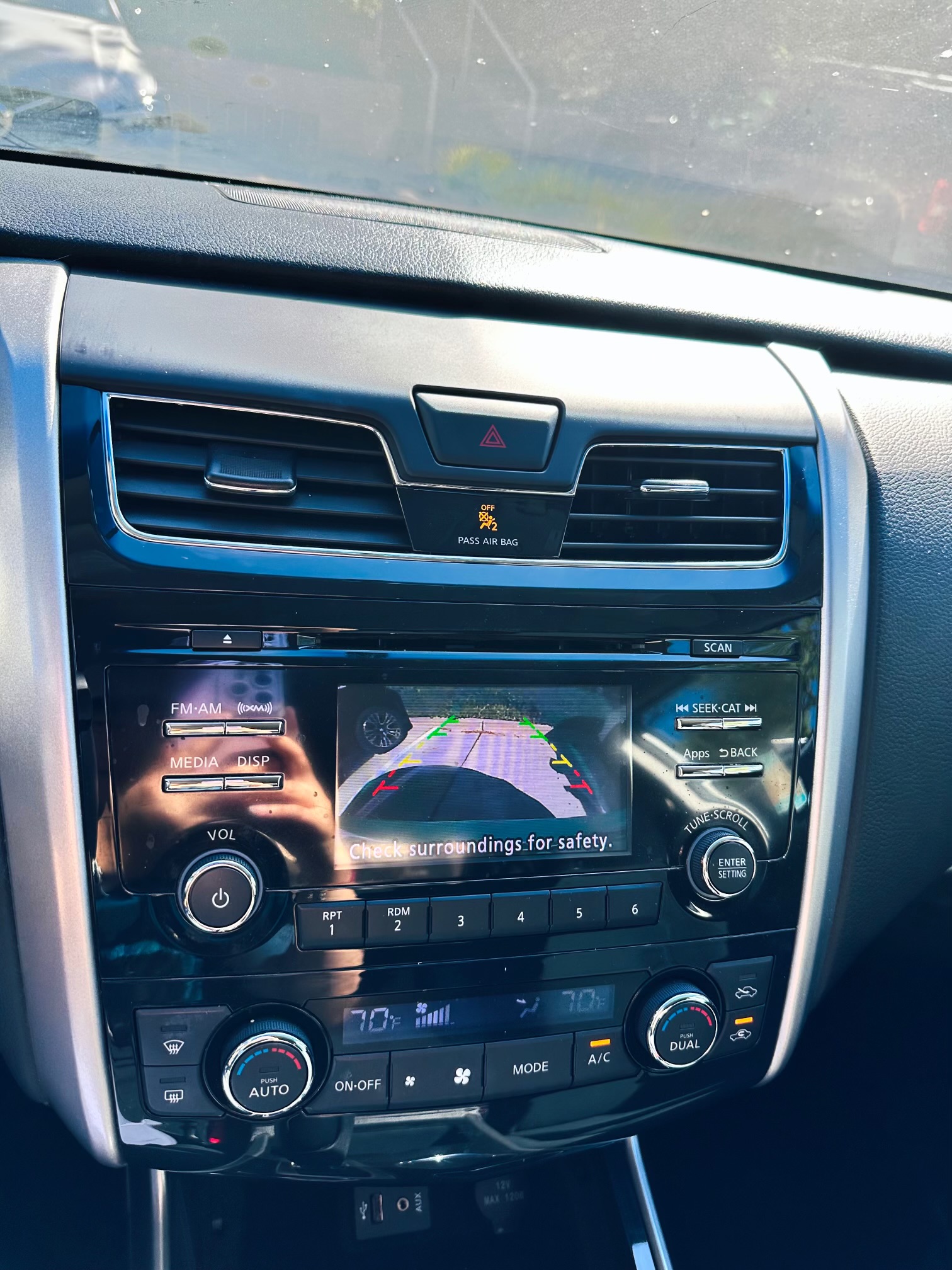 Used 2014 Nissan Altima 2.5 SV FWD image 10