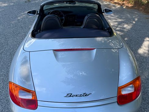 Used 1999 Porsche Boxster image 10