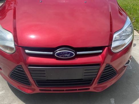 Used 2012 Ford Focus SEL image 2