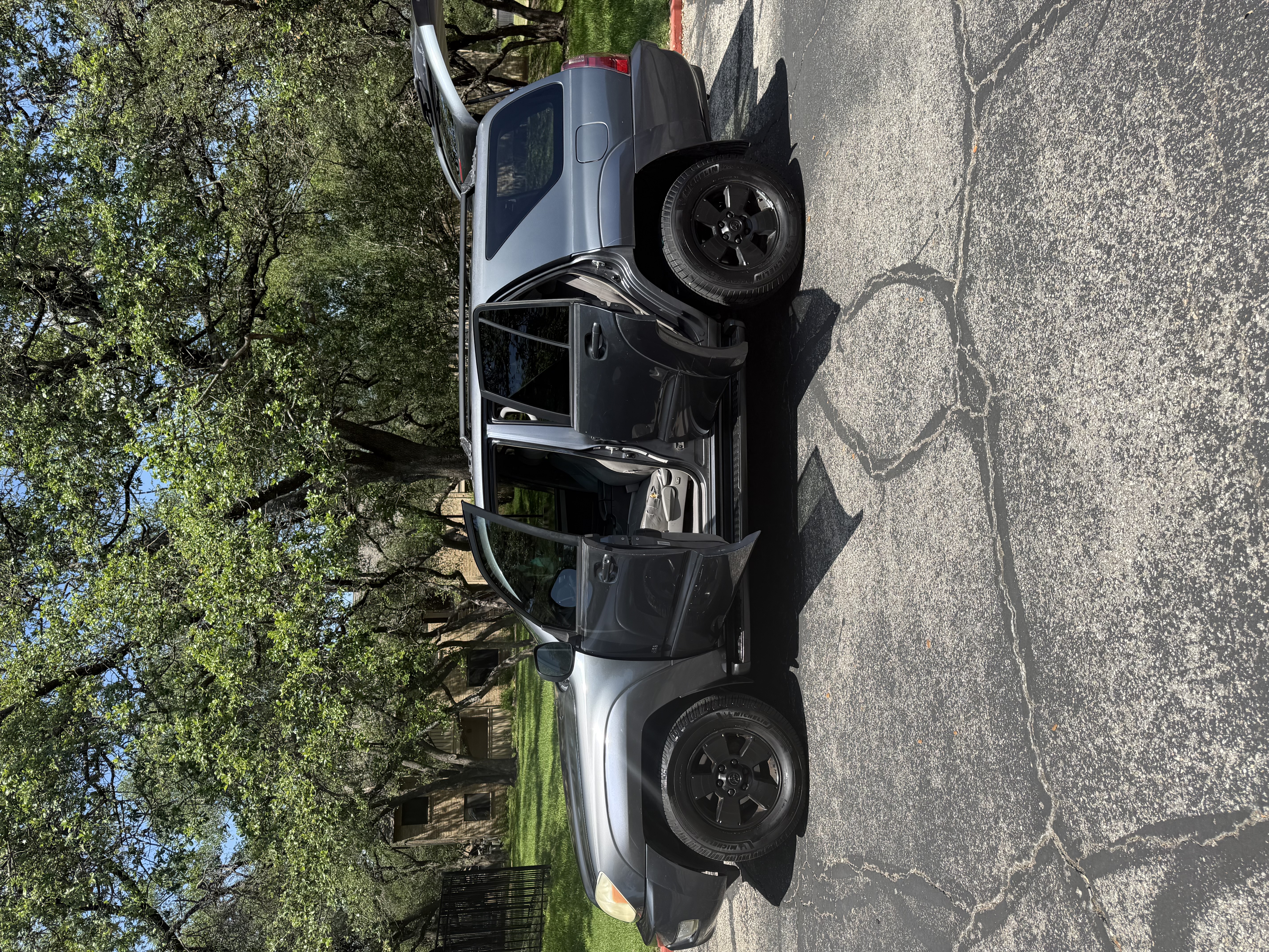 Used 2005 Toyota 4Runner Sport RWD image 1