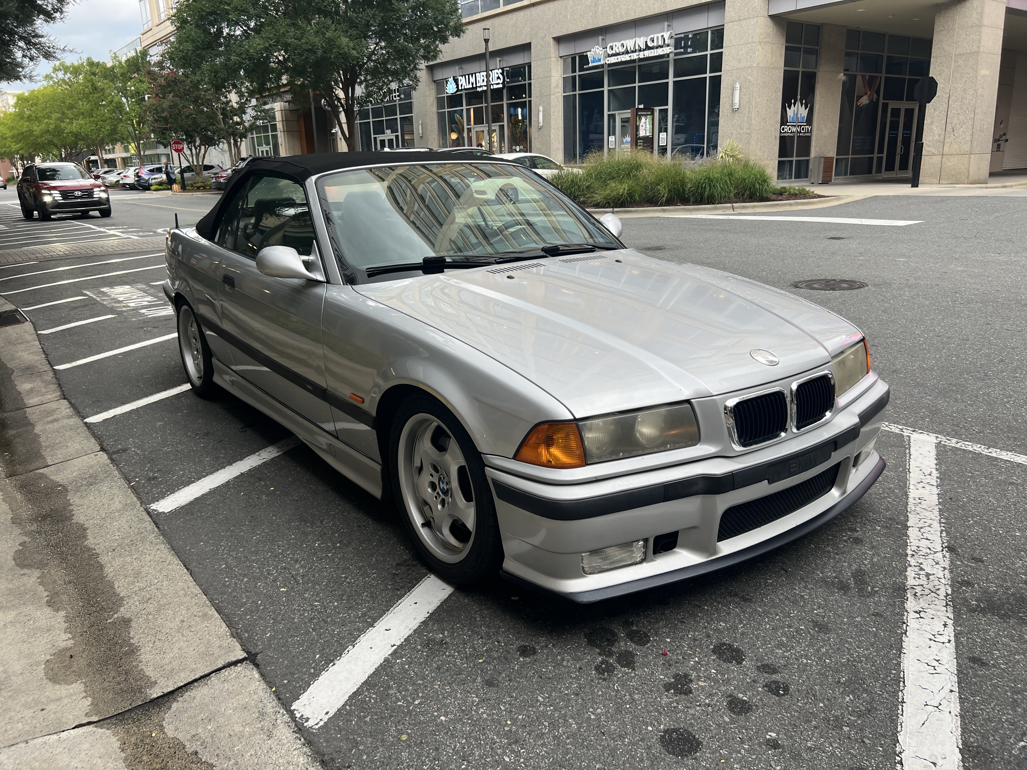 Used 1999 BMW M3 Convertible RWD image 4