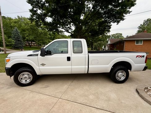 Used 2015 Ford F250 XL w/ FX4 Off-Road Package AWD/4WD image 1