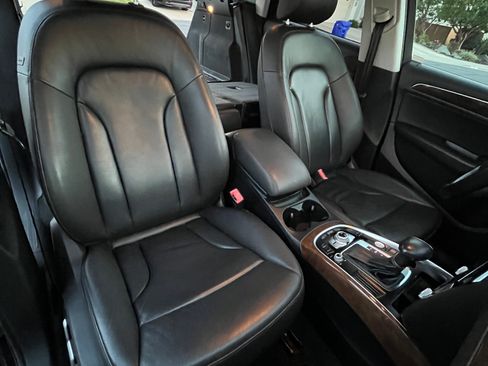 Used 2017 Audi Q5 2.0T Premium image 12