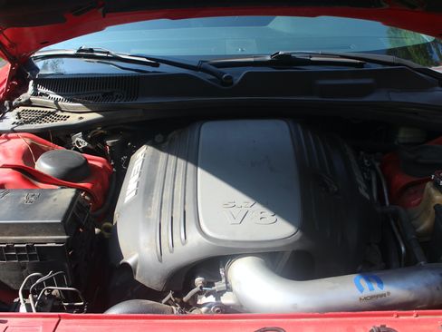 Used 2010 Dodge Challenger R/T image 17