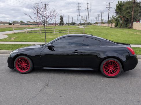 Used 2012 INFINITI G37 Journey w/ Premium Pkg image 6