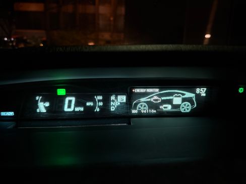 Used 2010 Toyota Prius Two image 18