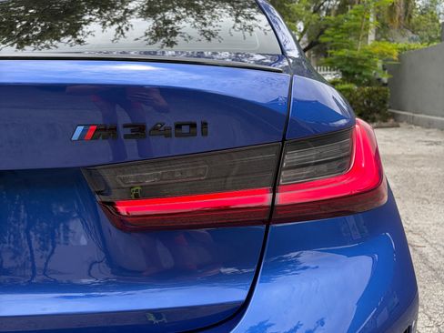 Used 2023 BMW M340i RWD image 15