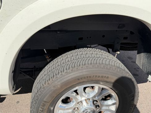 Used 2018 RAM 2500 Laramie w/ Off Road Package image 29