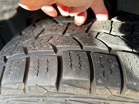 Used 2013 Chevrolet Silverado 1500 W/T image 8