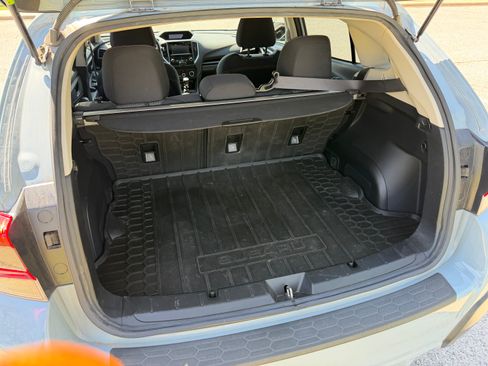 Used 2023 Subaru Crosstrek 2.0i Premium image 18