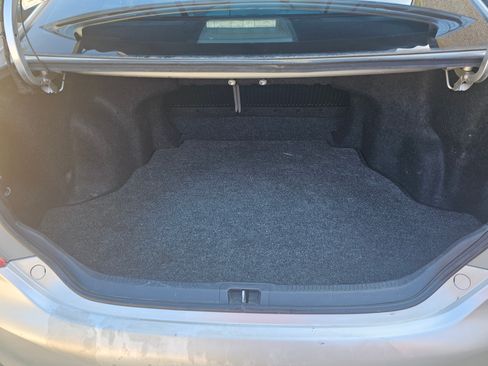 Used 2012 Toyota Camry XLE image 23