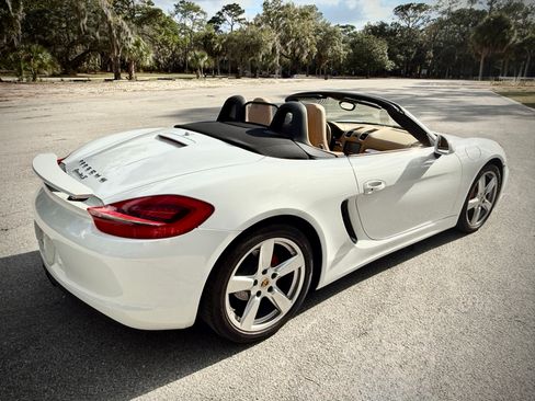 Used 2015 Porsche Boxster S image 6