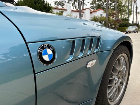 Used 2002 BMW Z3 3.0i image 2