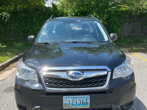 Used 2016 Subaru Forester 2.5i w/ Alloy Wheel Package AWD/4WD image 2