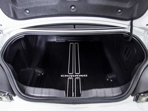 Used 2021 Chevrolet Camaro ZL1 RWD image 25