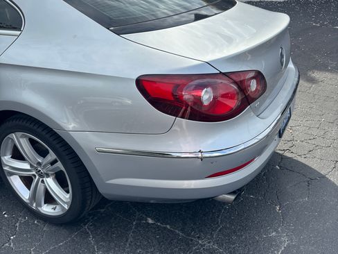 Used 2012 Volkswagen CC R-Line FWD image 19