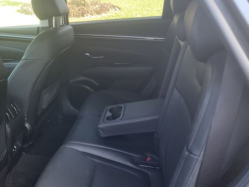 Used 2023 Hyundai Tucson Limited image 6