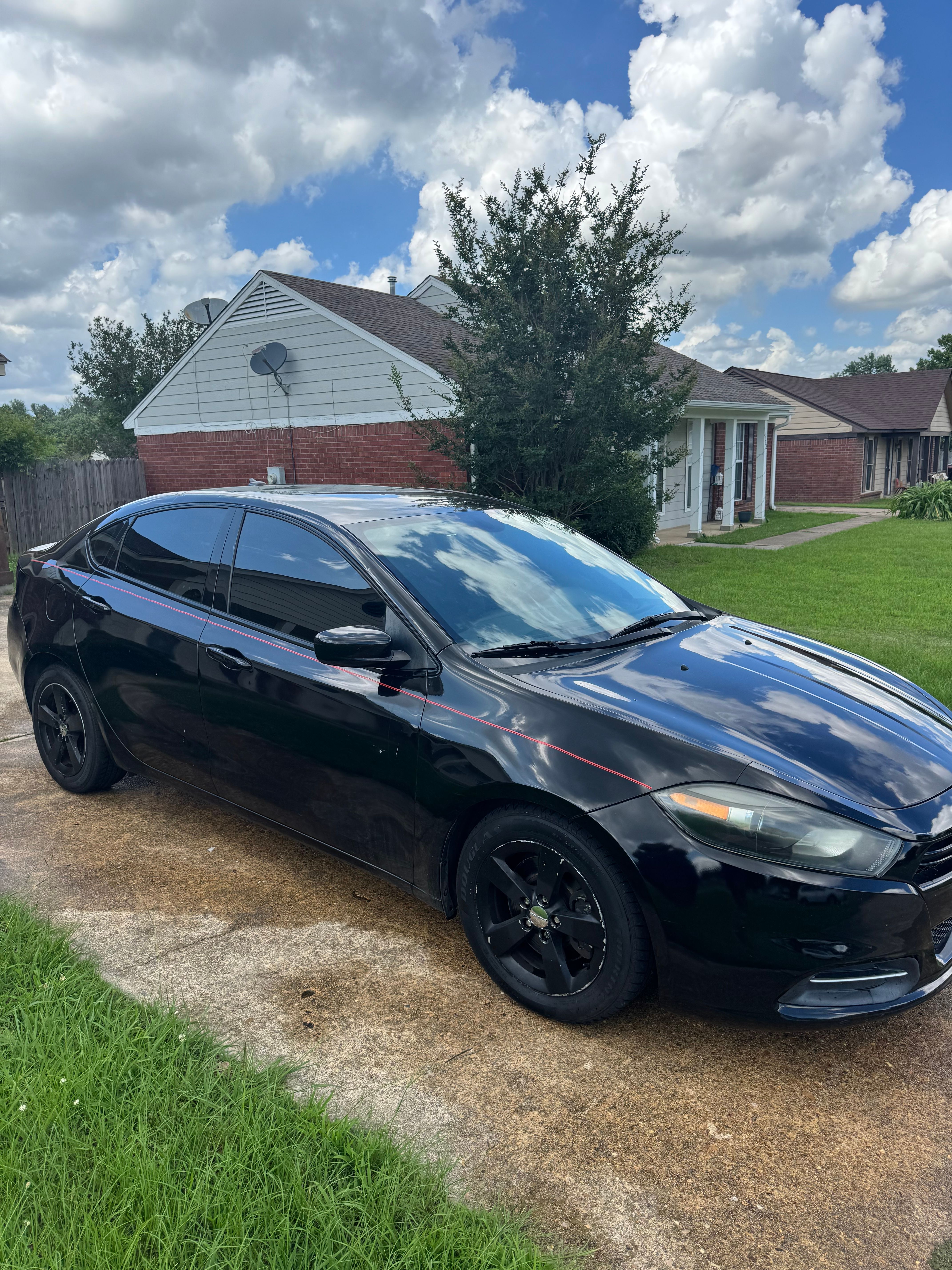 Used 2015 Dodge Dart SXT FWD image 4