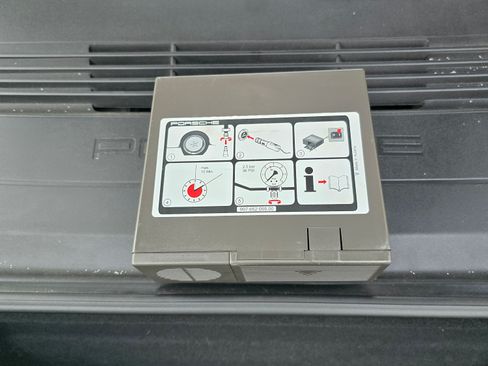 Used 2013 Porsche 911 Carrera S image 15