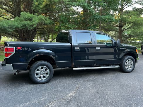 Used 2014 Ford F150 XLT w/ XTR Package image 5
