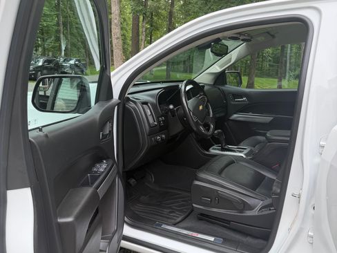 Used 2020 Chevrolet Colorado ZR2 w/ LPO, Power Package AWD/4WD image 11