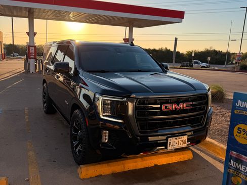 Used 2021 GMC Yukon AT4 w/ AT4 Premium Plus Package image 2
