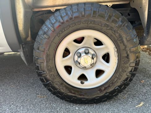 Used 2017 Chevrolet Silverado 1500 W/T w/ WT Convenience Package image 11