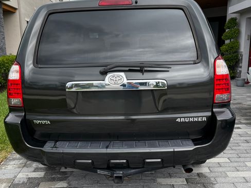 Used 2007 Toyota 4Runner Sport RWD image 4