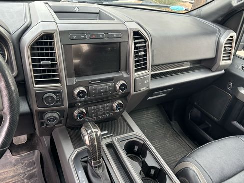 Used 2018 Ford F150 Raptor w/ Equipment Group 802A Luxury image 14