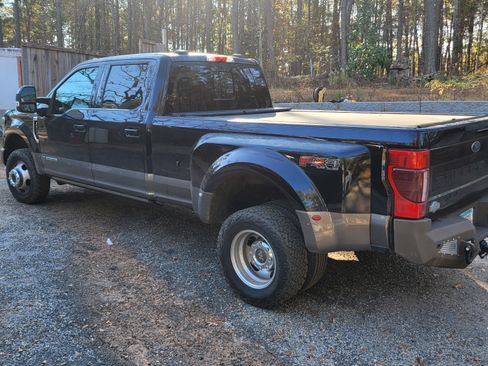 Used 2021 Ford F350 King Ranch w/ King Ranch Ultimate Package image 5