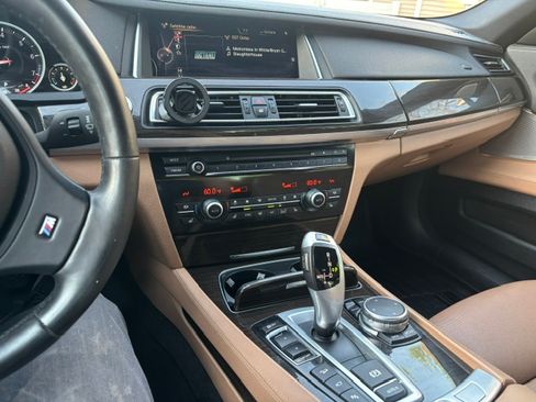 Used 2015 BMW 740Li xDrive AWD/4WD image 13
