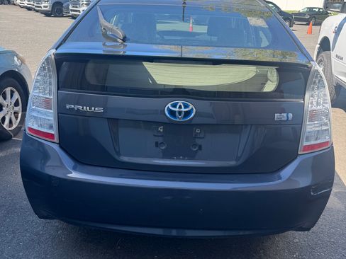 Used 2011 Toyota Prius Two FWD image 4