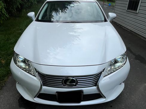 Used 2014 Lexus ES 350 image 9