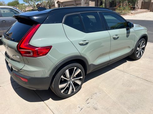 Used 2022 Volvo XC40 P8 Recharge Ultimate AWD/4WD image 5