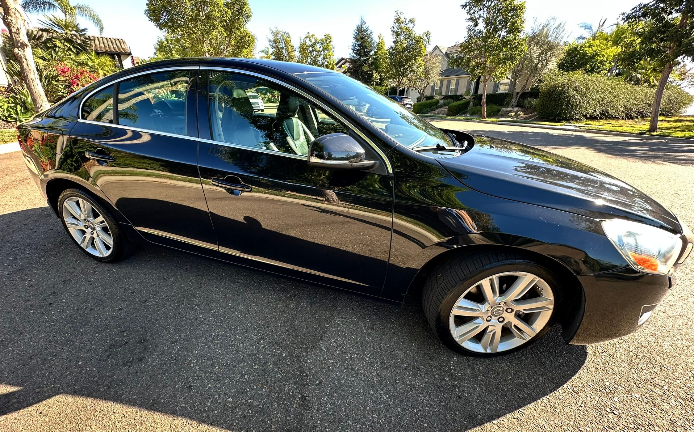 Used 2012 Volvo S60 T6 AWD/4WD image 11