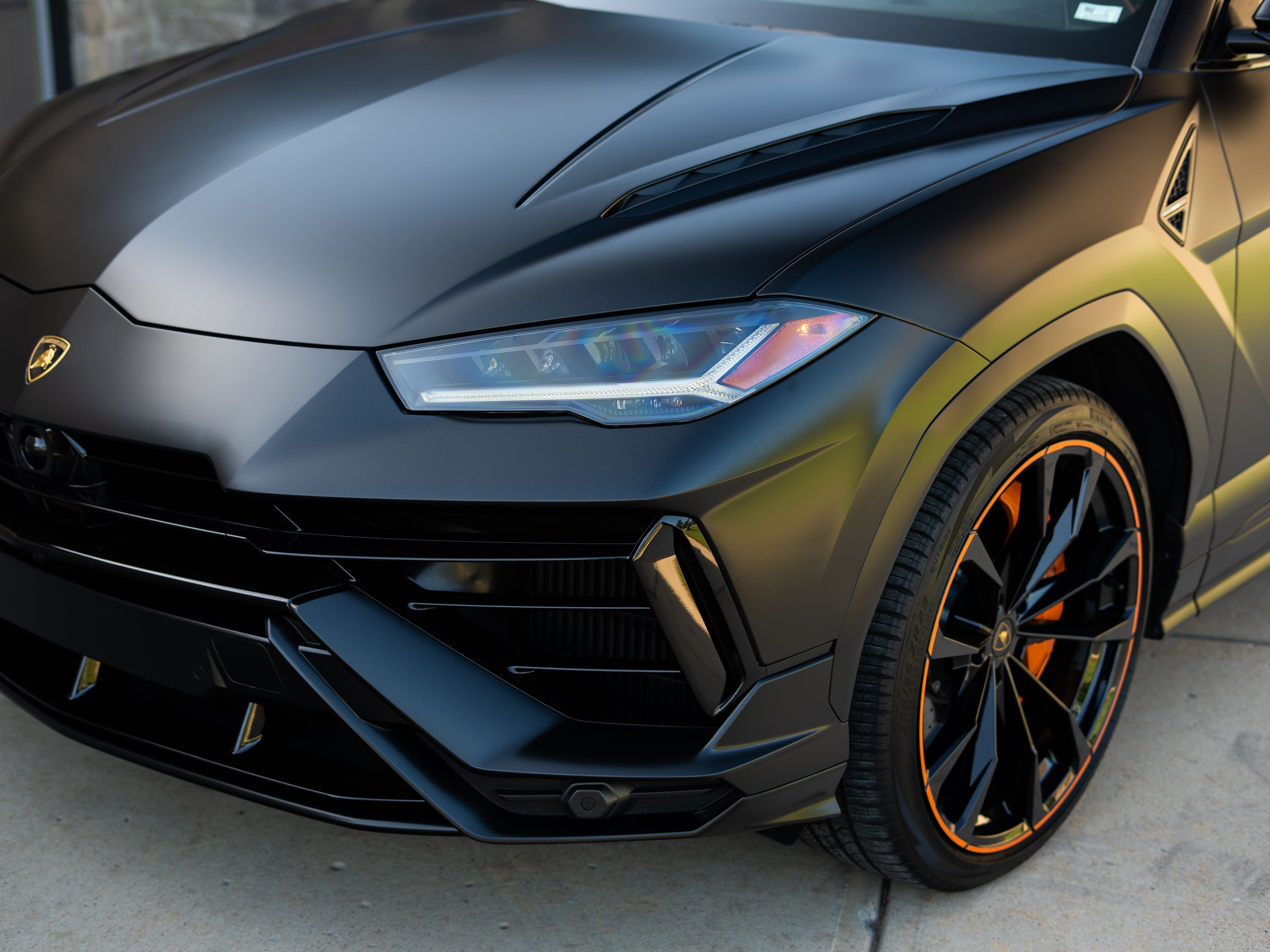 Used 2024 Lamborghini Urus S AWD/4WD image 9