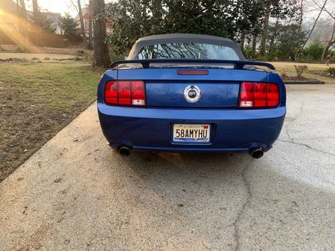 Used 2007 Ford Mustang GT Premium image 10